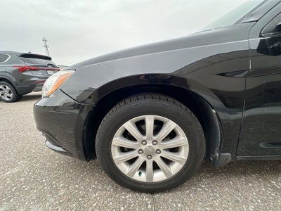 2013 Chrysler 200 Touring