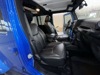 2015 Jeep Wrangler Unlimited Sahara Altitude