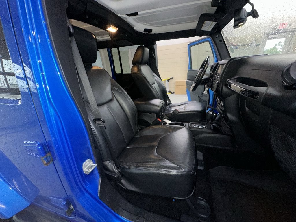 2015 Jeep Wrangler Unlimited Sahara Altitude