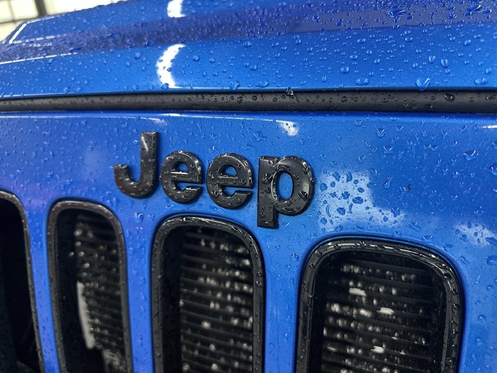 2015 Jeep Wrangler Unlimited Sahara Altitude