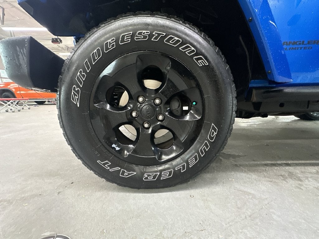 2015 Jeep Wrangler Unlimited Sahara Altitude