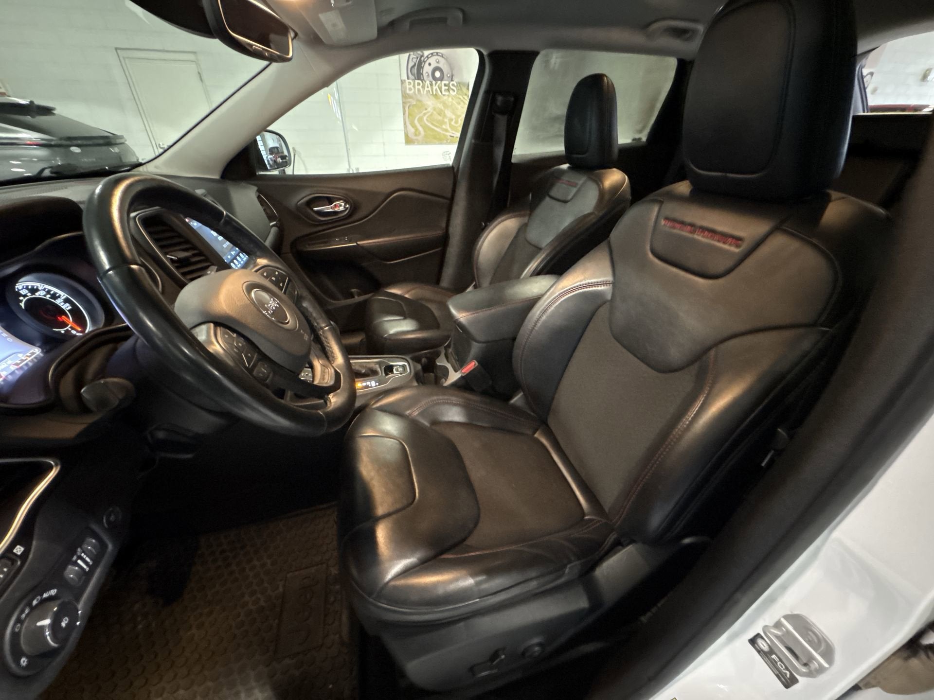 2021 Jeep Cherokee Trailhawk