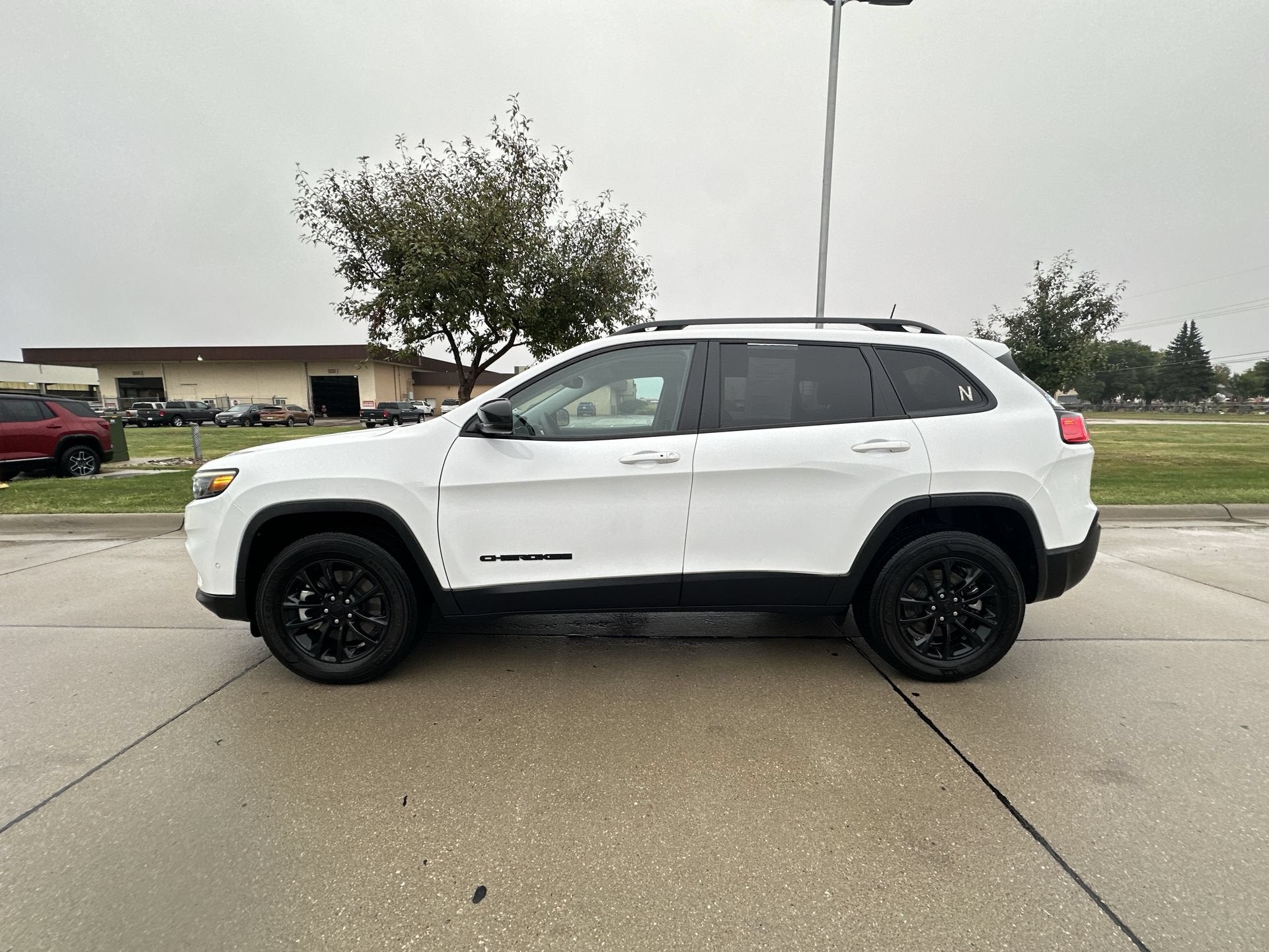 2023 Jeep Cherokee Altitude Lux