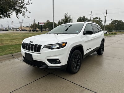 2023 Jeep Cherokee Altitude Lux