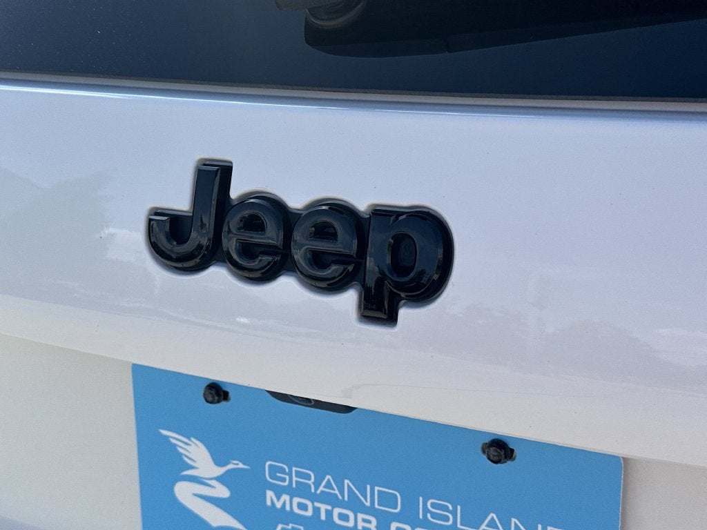 2023 Jeep Cherokee Altitude