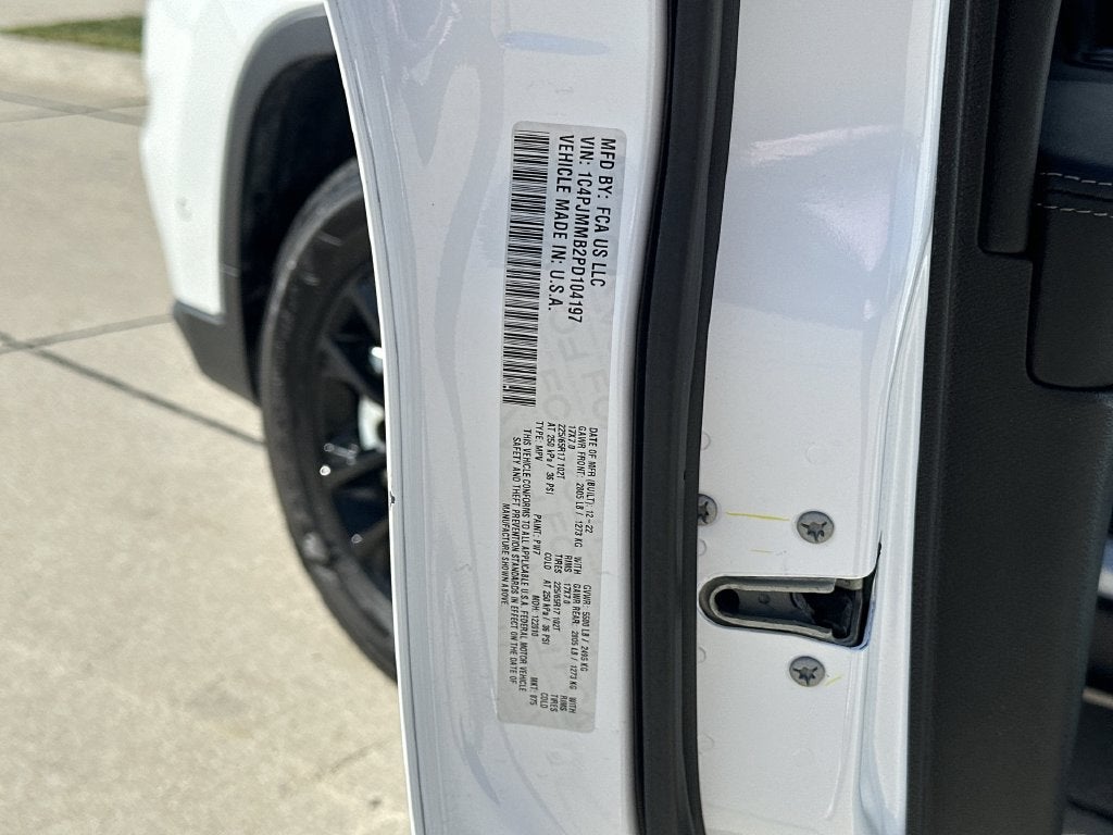 2023 Jeep Cherokee Altitude