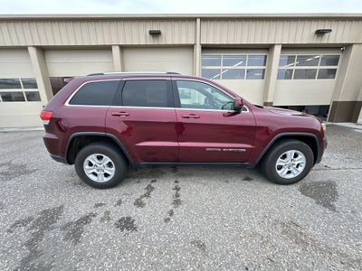 2017 Jeep Grand Cherokee Laredo