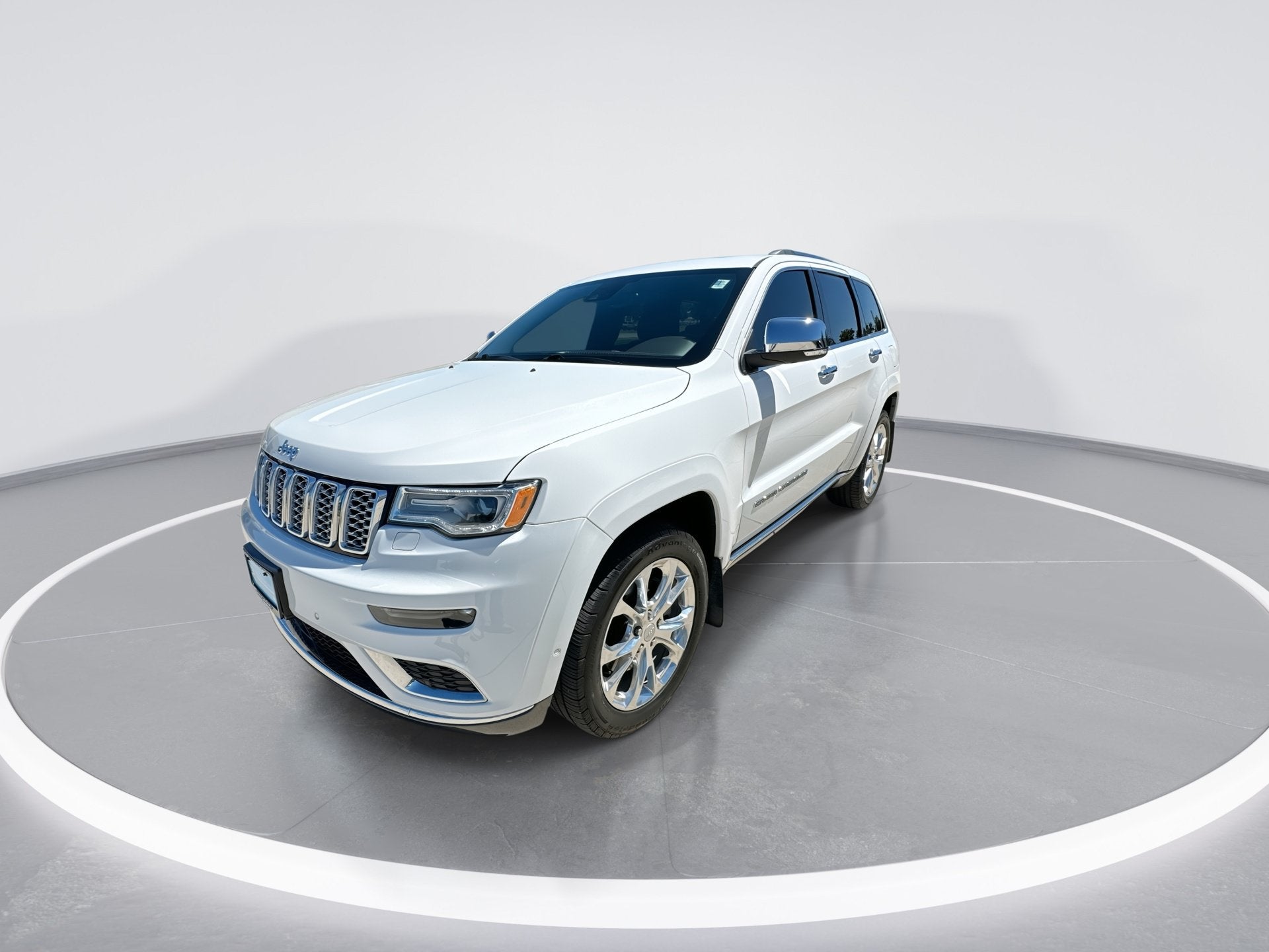 2019 Jeep Grand Cherokee Summit