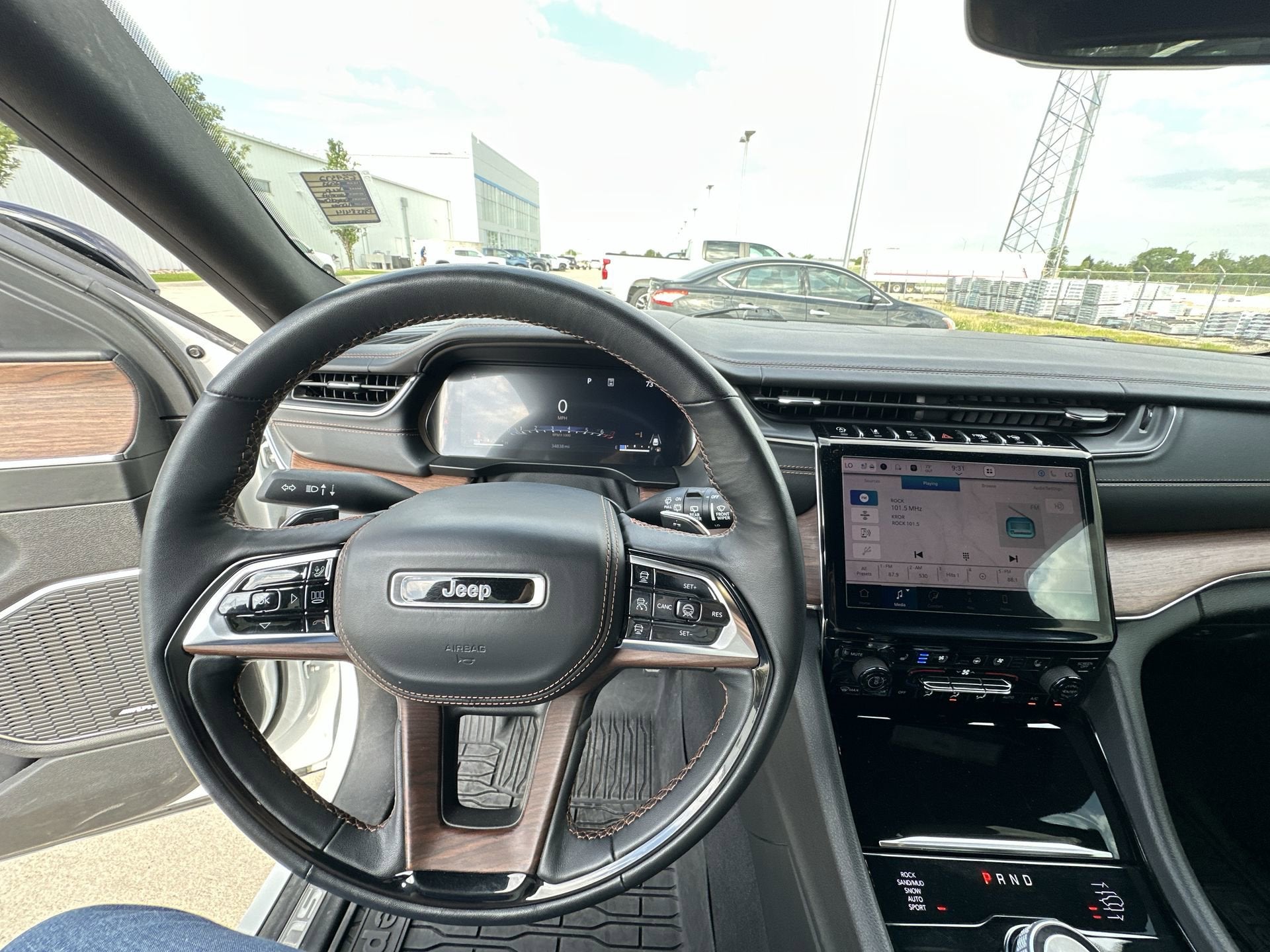 2023 Jeep Grand Cherokee Summit