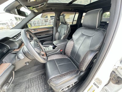 2023 Jeep Grand Cherokee Summit