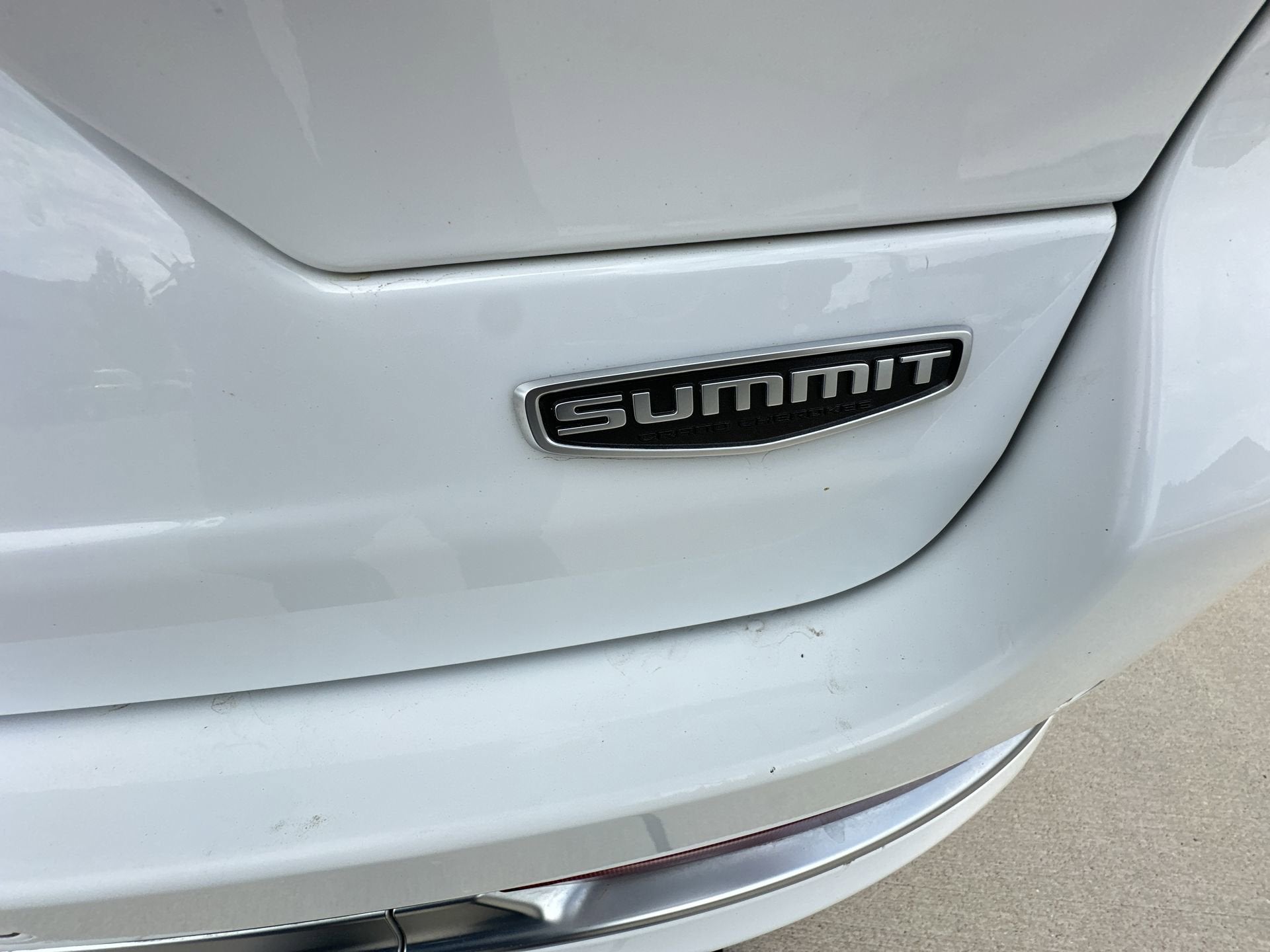 2023 Jeep Grand Cherokee Summit