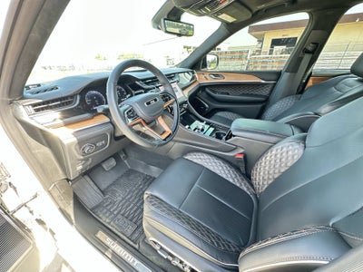 2025 Jeep Grand Cherokee Summit Reserve