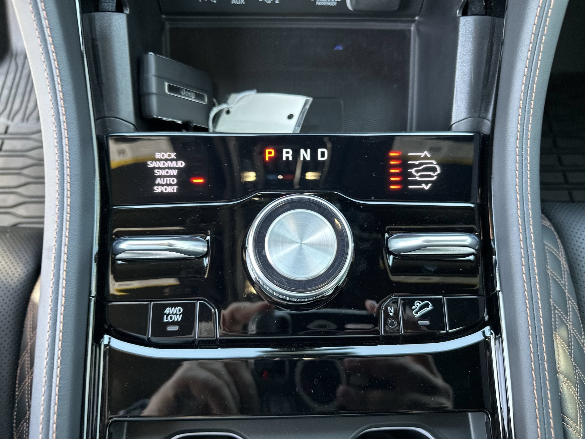 2025 Jeep Grand Cherokee Summit Reserve