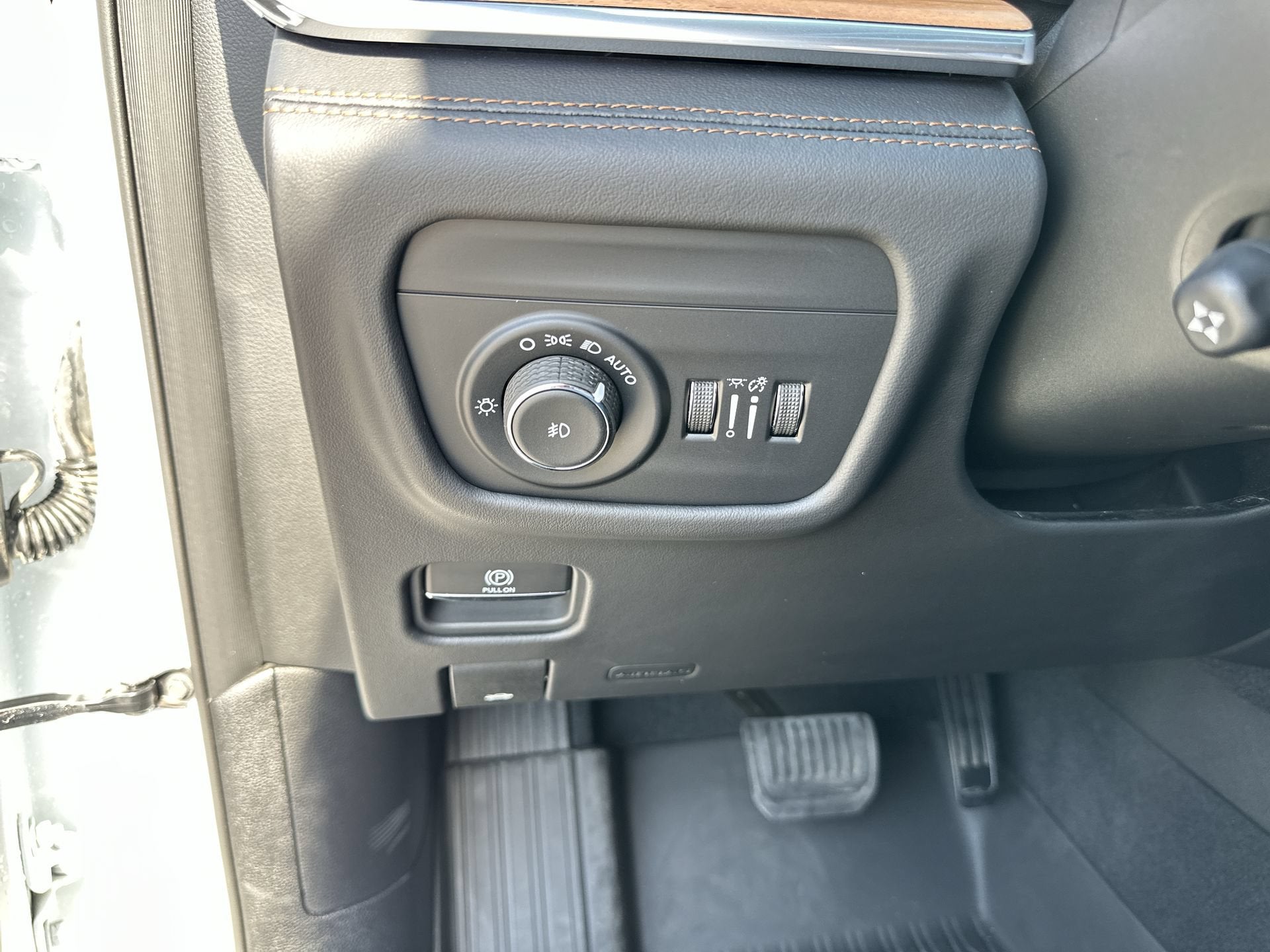2025 Jeep Grand Cherokee Summit Reserve