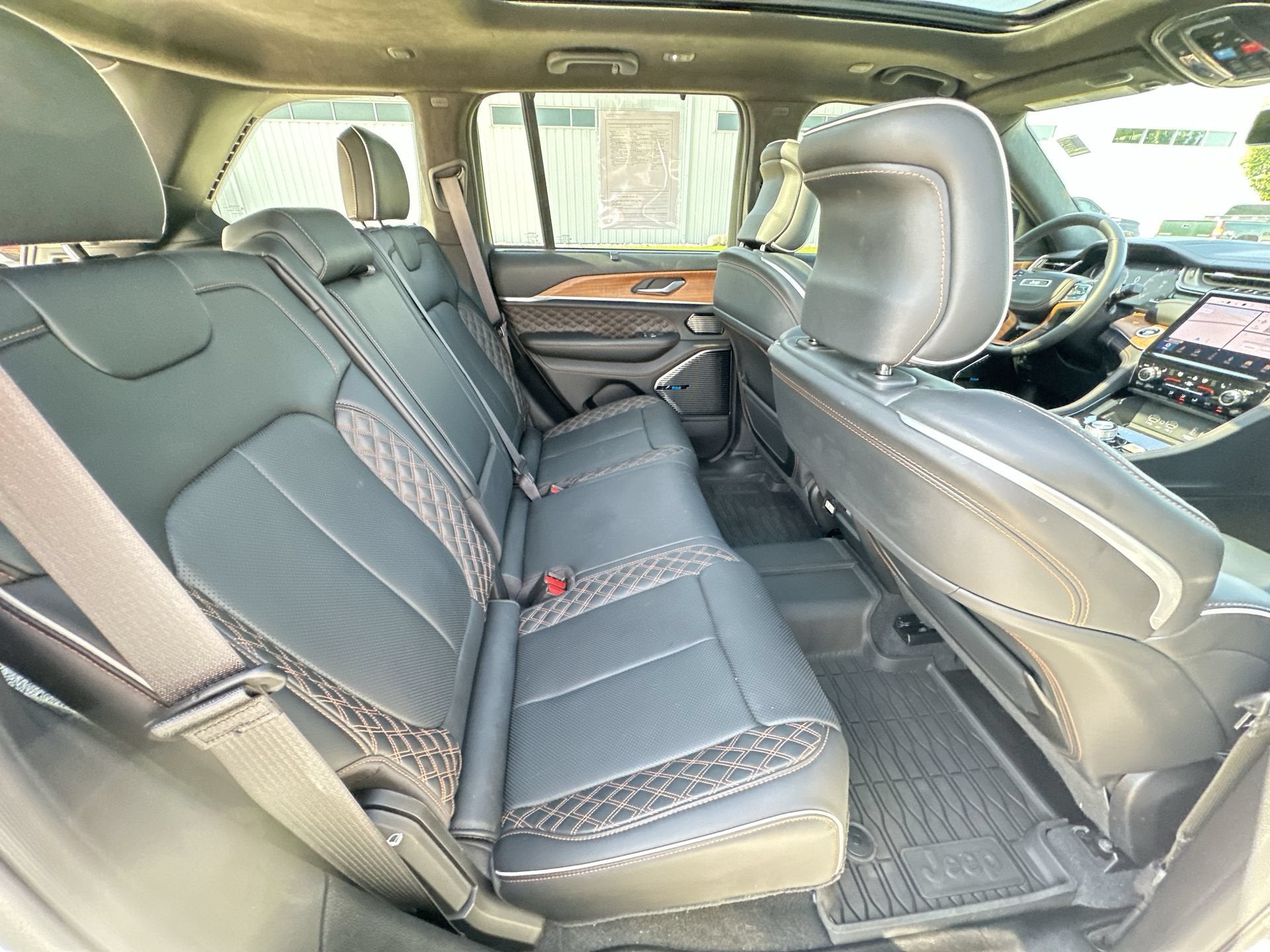 2025 Jeep Grand Cherokee Summit Reserve