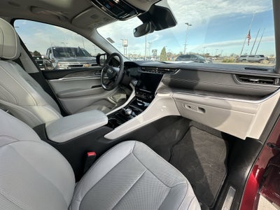 2023 Jeep Grand Cherokee L Overland