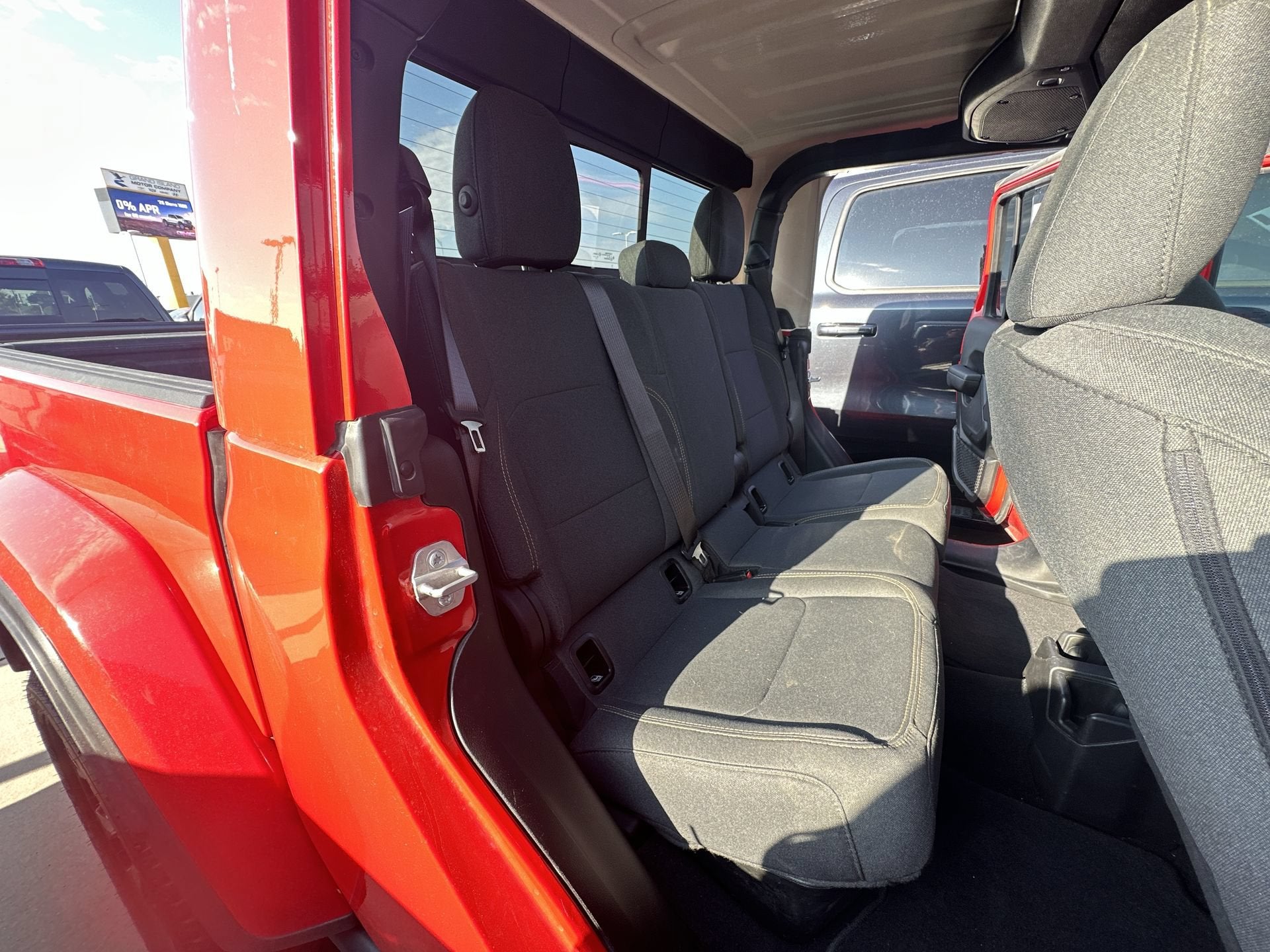 2025 Jeep Gladiator Nighthawk