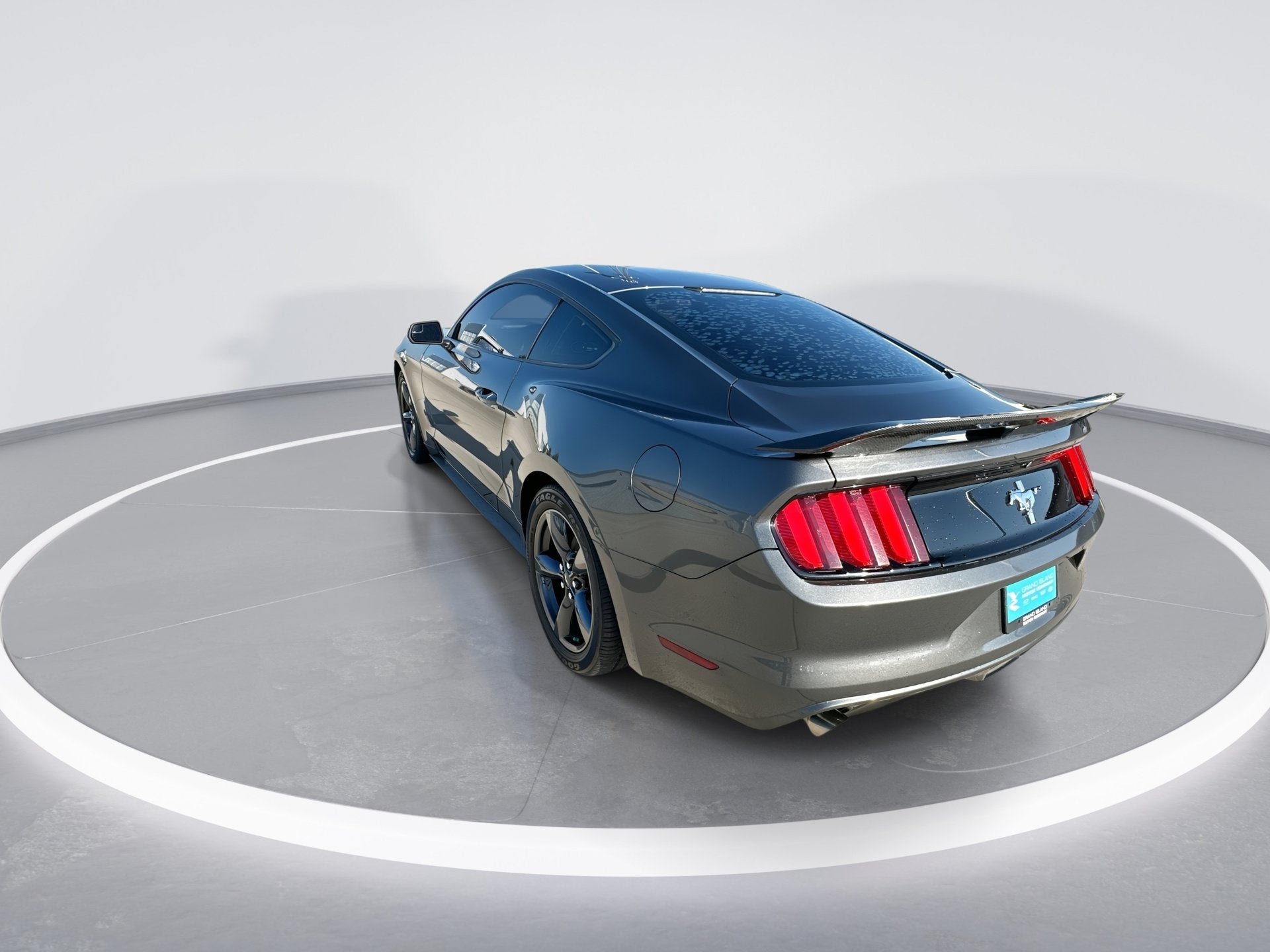 2016 Ford Mustang V6