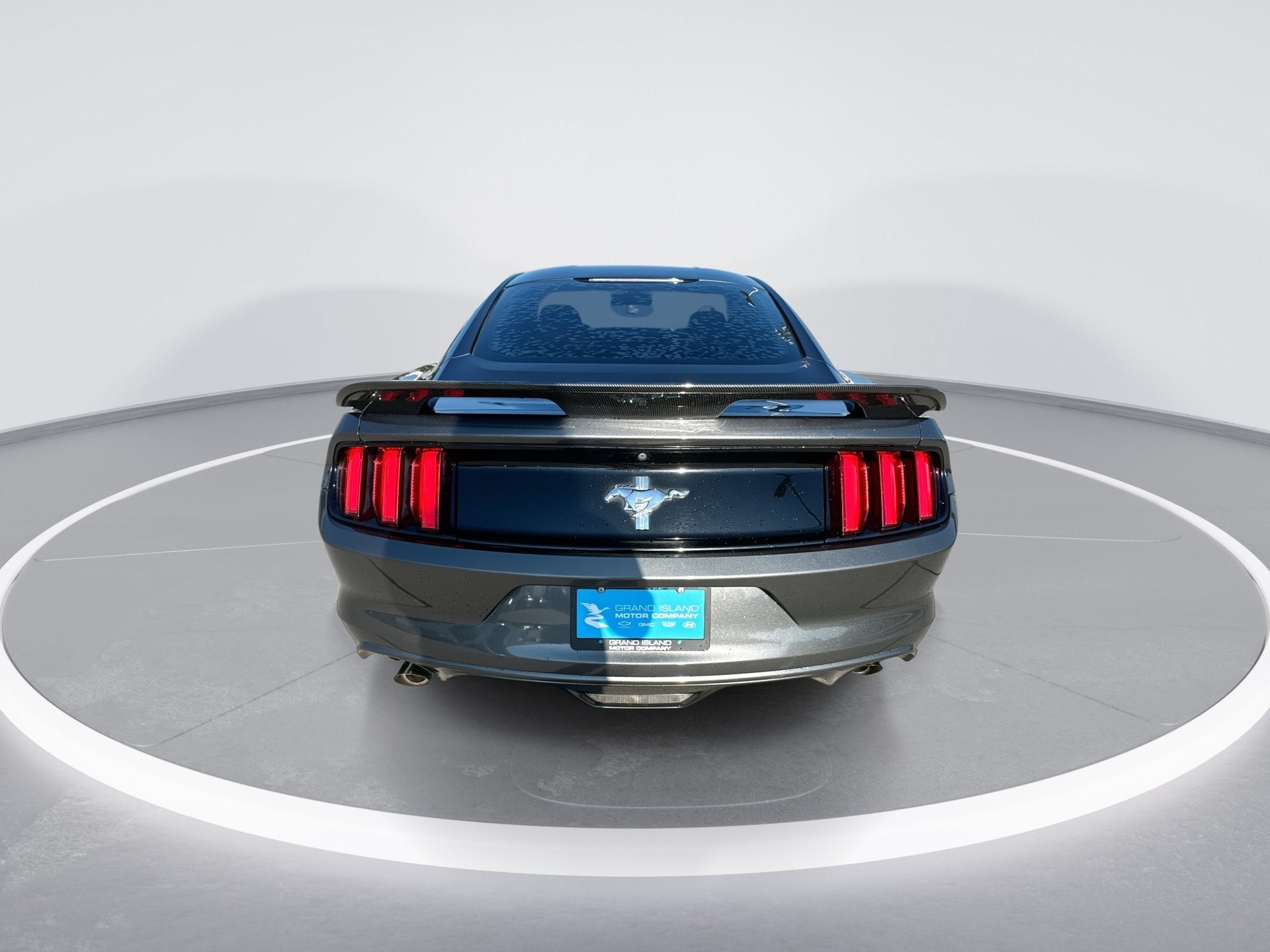2016 Ford Mustang V6