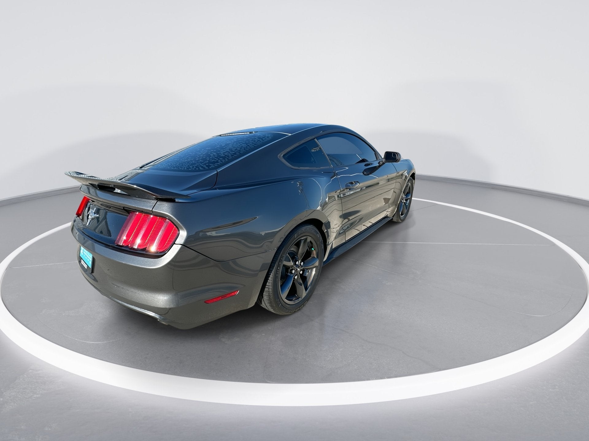 2016 Ford Mustang V6