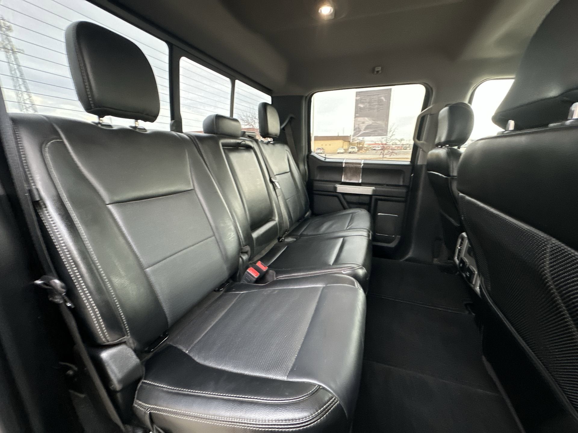 2019 Ford Super Duty F-350 DRW LARIAT