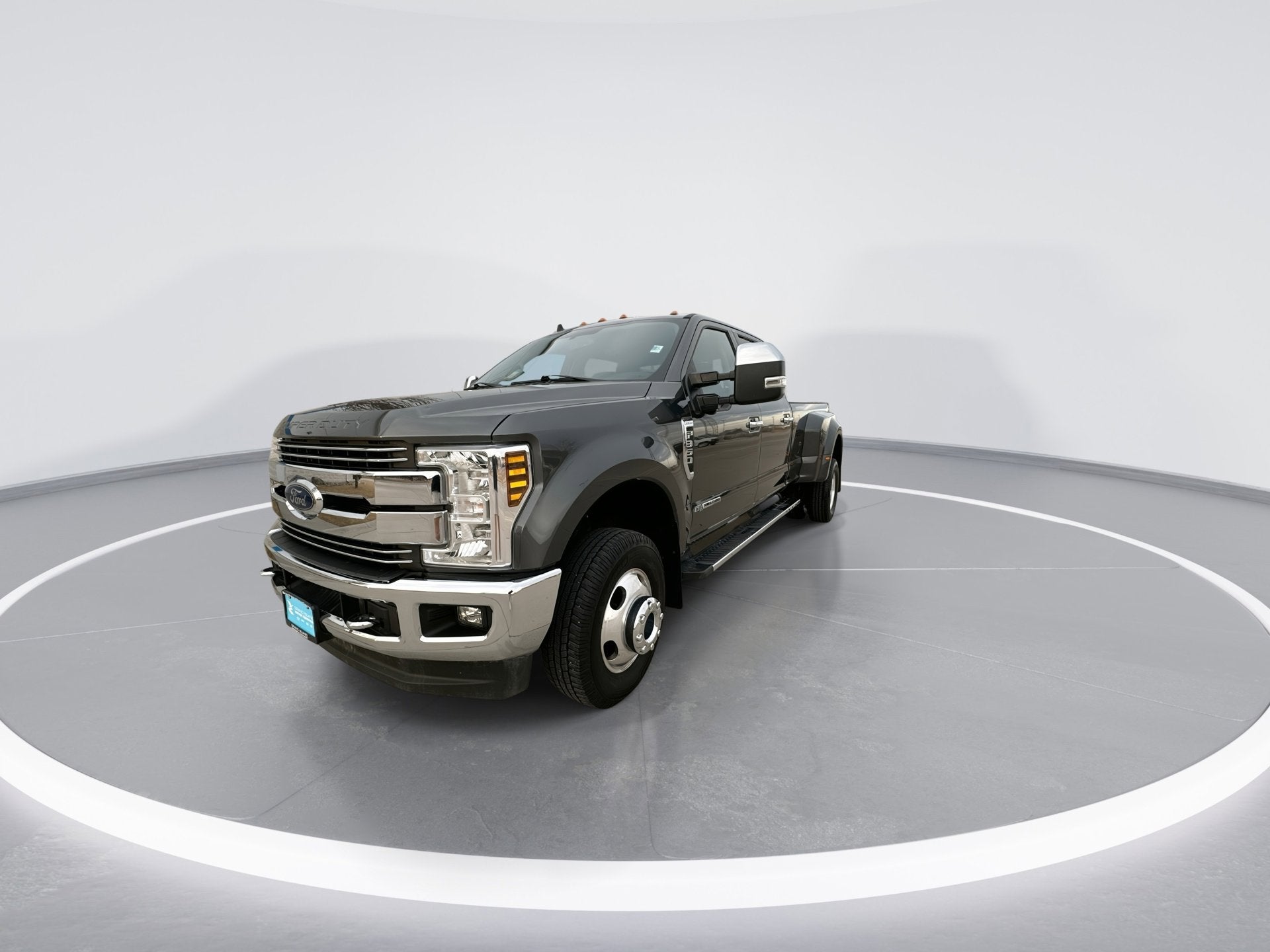 2019 Ford Super Duty F-350 DRW LARIAT