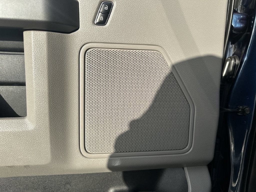 2016 Ford F-150 XLT 302A FX4