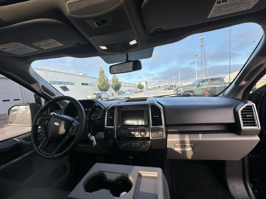 2016 Ford F-150 XLT 302A FX4