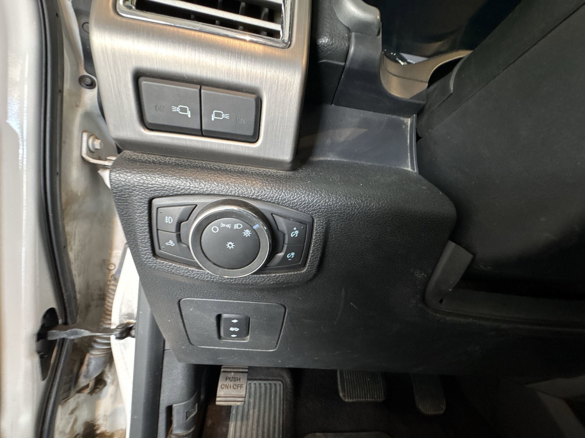 2016 Ford F-150 Platinum