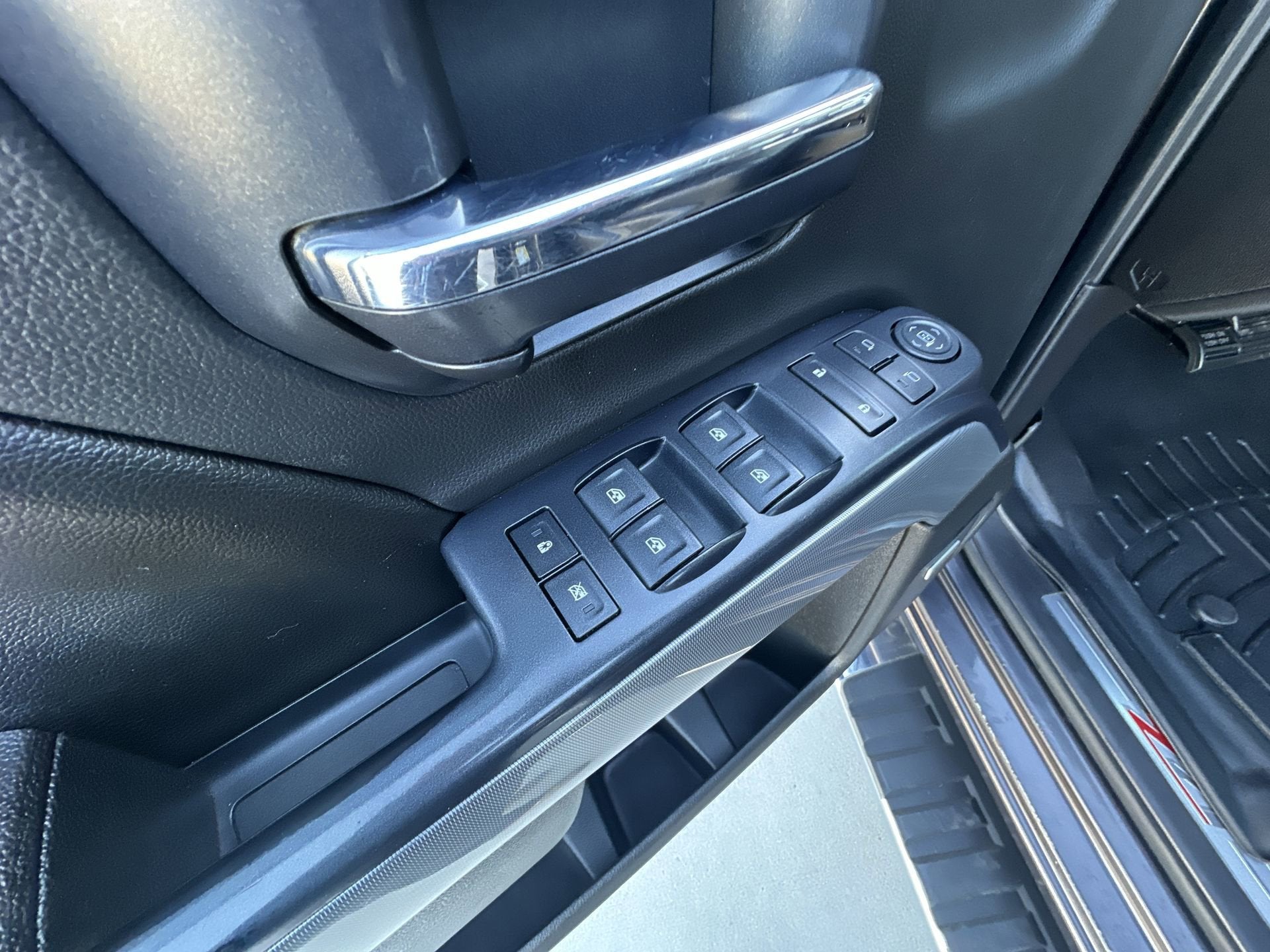 2015 Chevrolet SILVERADO 2500H LTZ