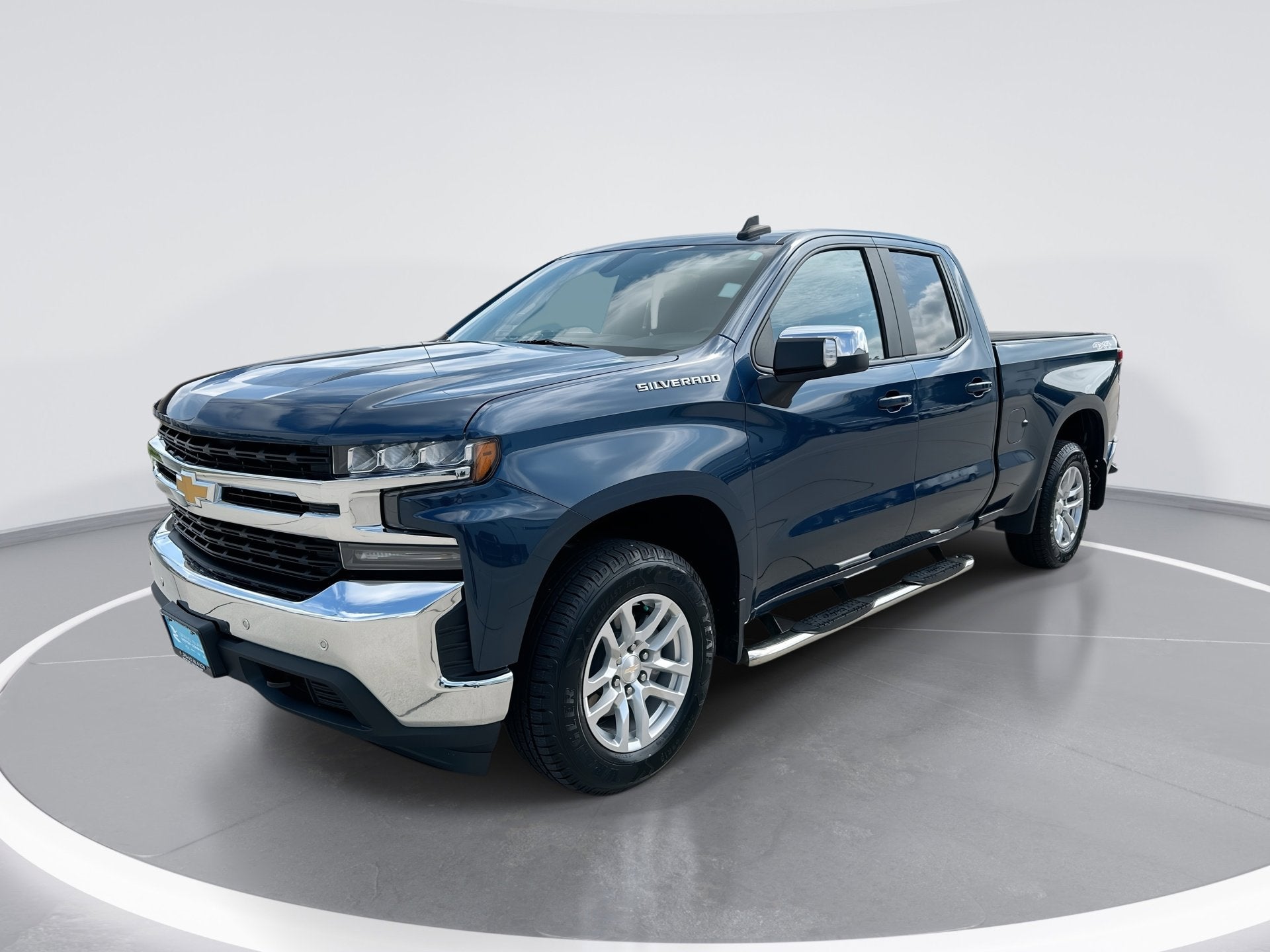 2019 Chevrolet Silverado 1500 LT 4X4 Double Cab Std Box's photo