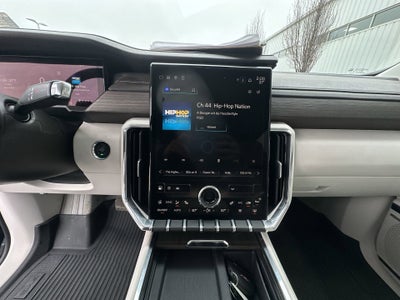 2024 GMC Acadia AWD Denali