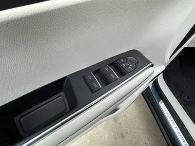 2024 GMC Acadia AWD Denali