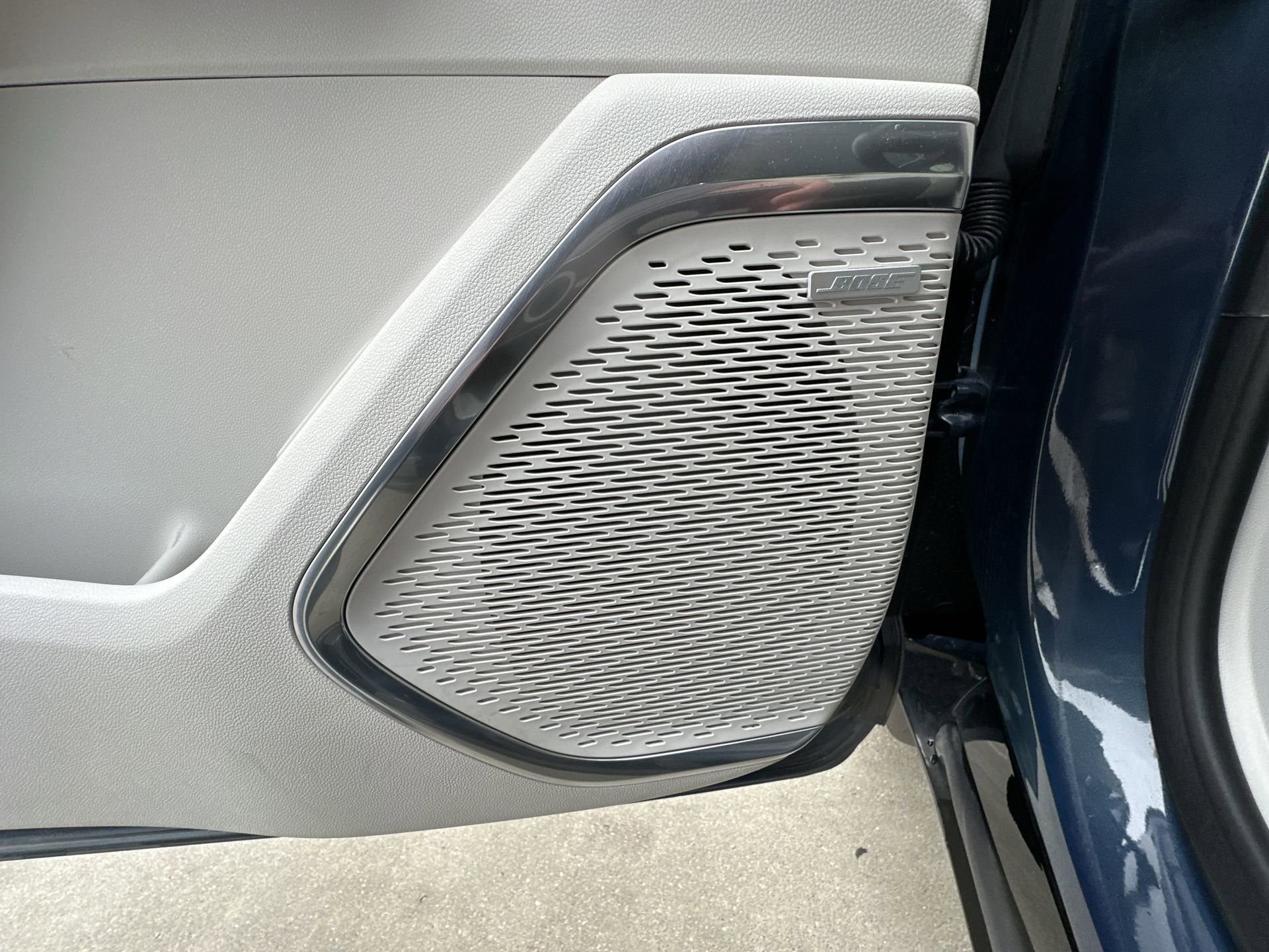 2024 GMC Acadia AWD Denali