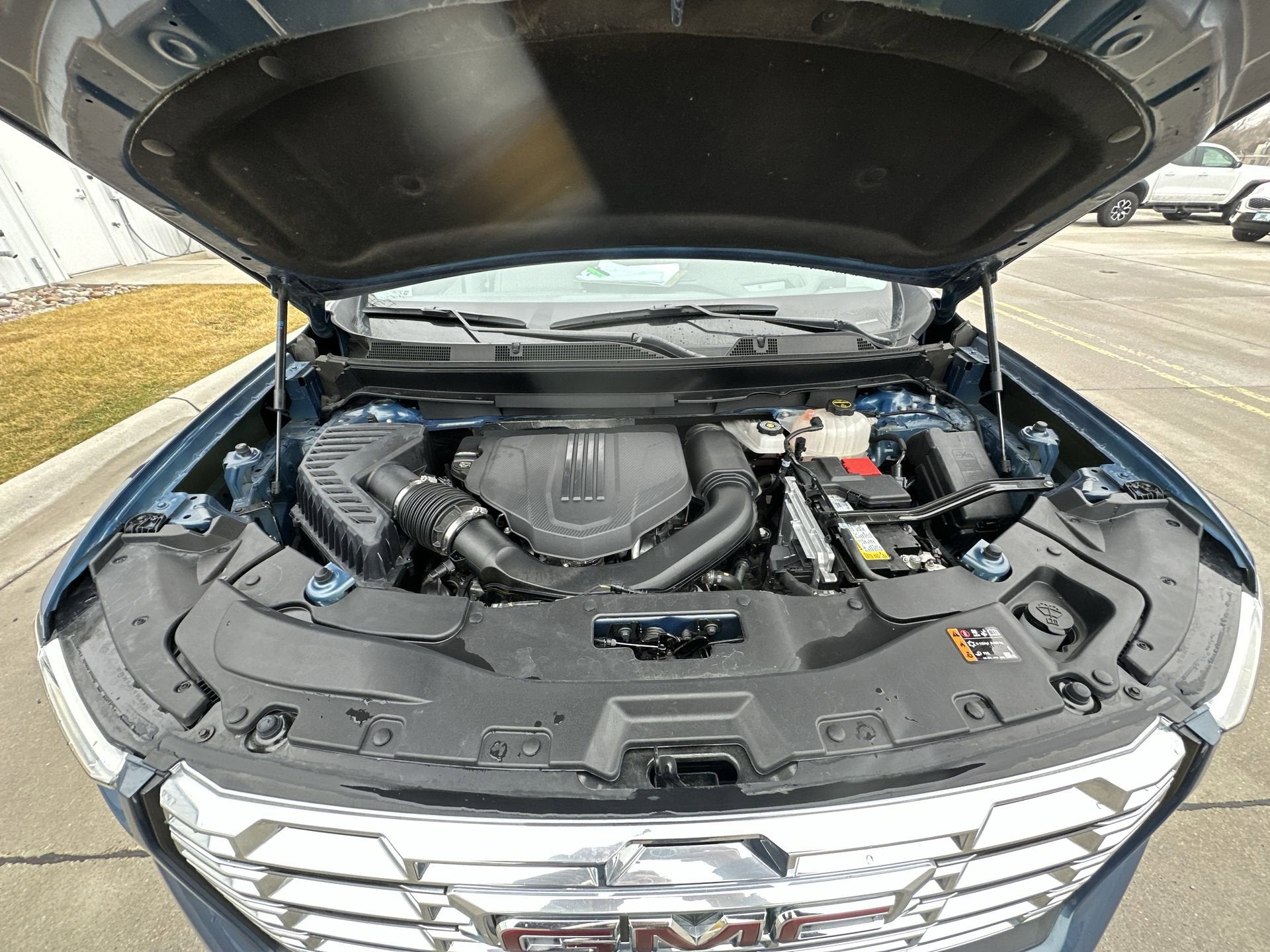 2024 GMC Acadia AWD Denali