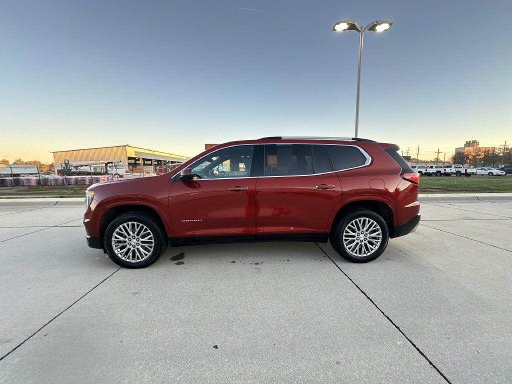2025 GMC Acadia Denali