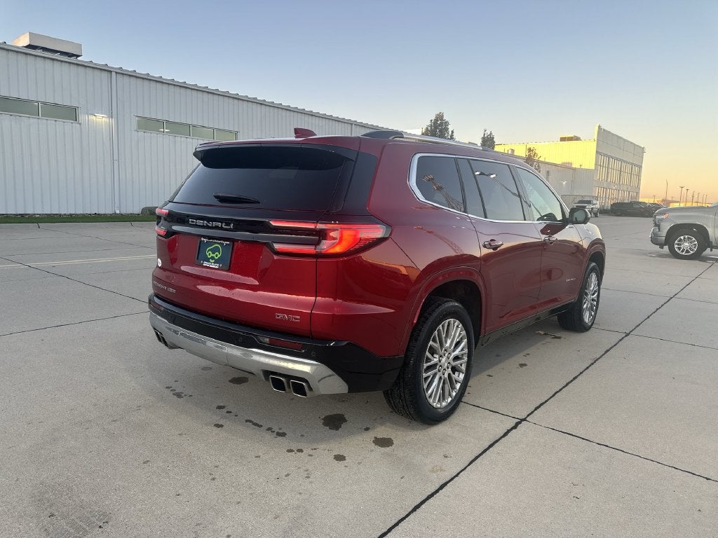 2025 GMC Acadia Denali