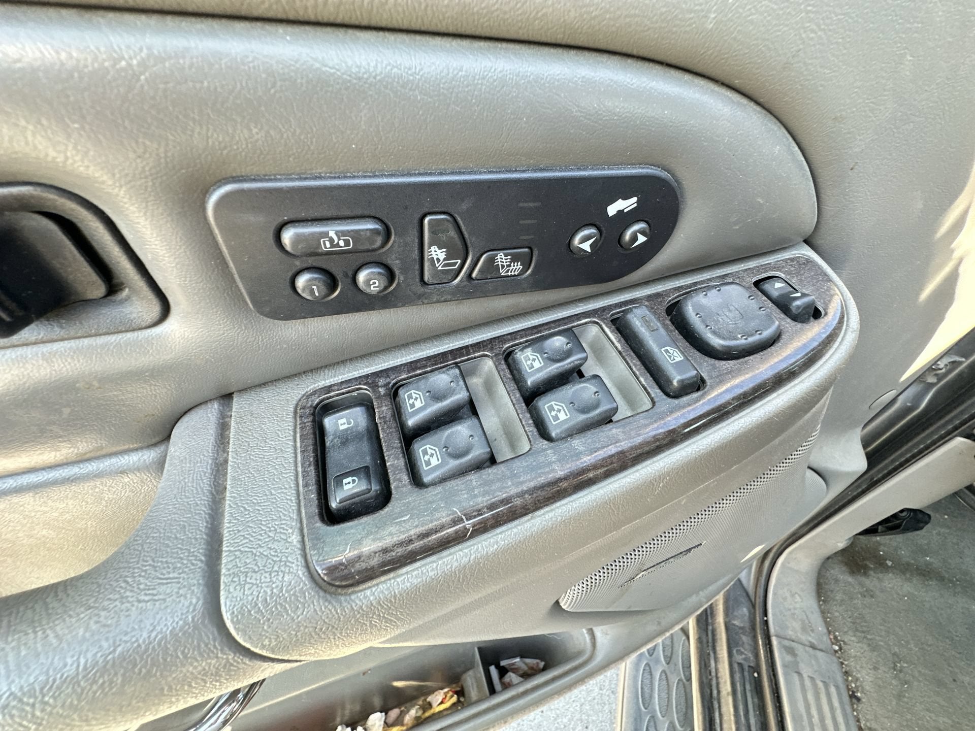 2005 GMC Yukon XL Denali 4DR 4WD 1500