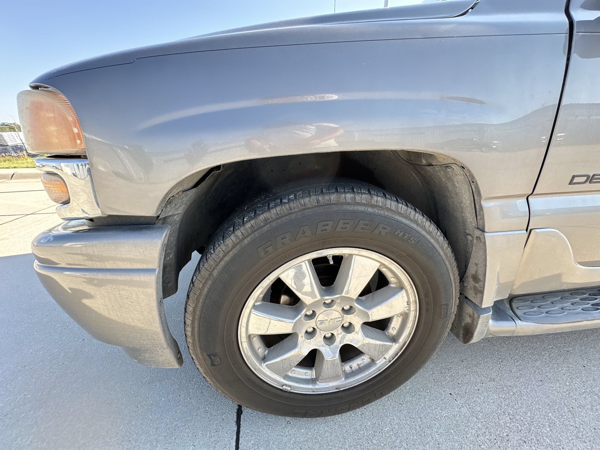 2005 GMC Yukon XL Denali 4DR 4WD 1500