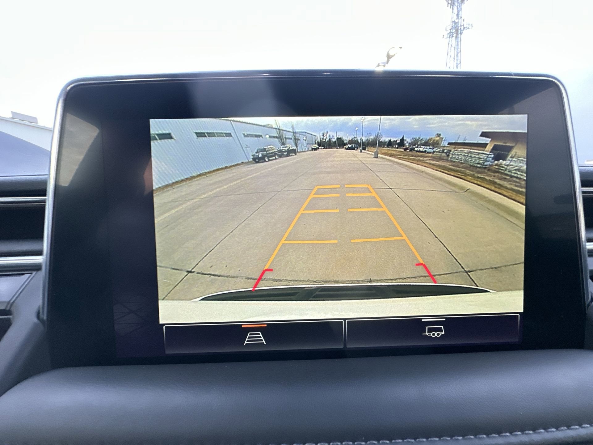 2024 GMC Yukon XL SLE