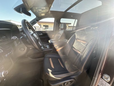 2023 GMC Yukon XL AT4