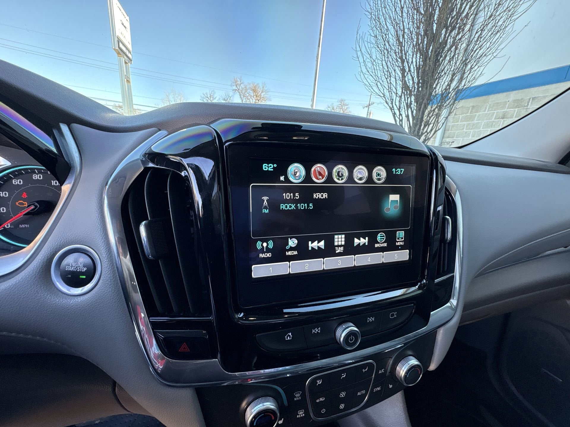 2018 Chevrolet Traverse LT Leather