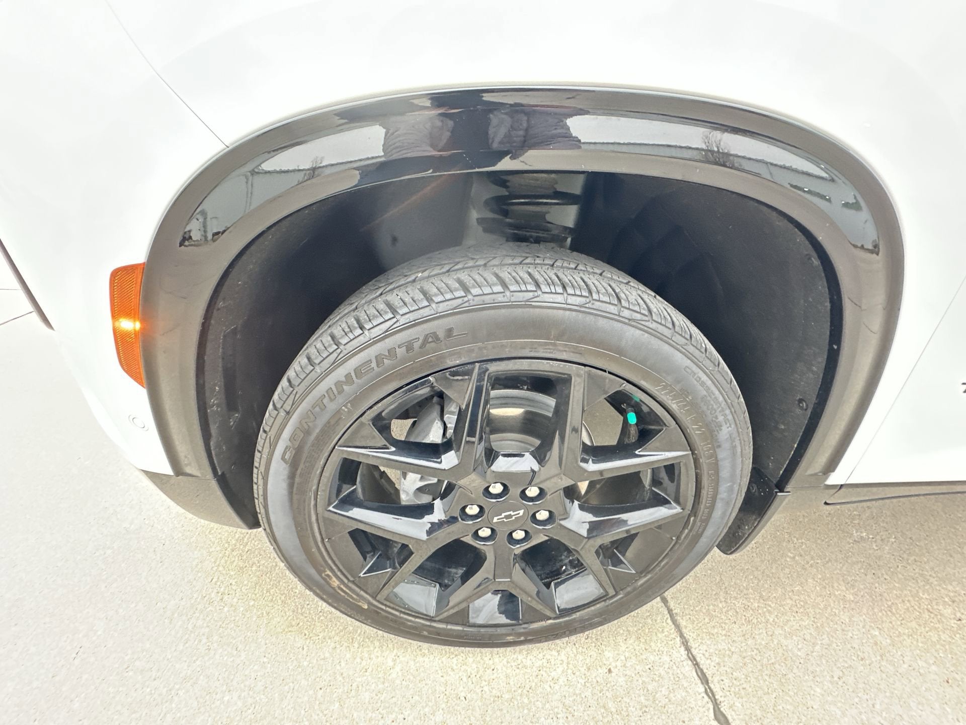 2025 Chevrolet Traverse AWD RS