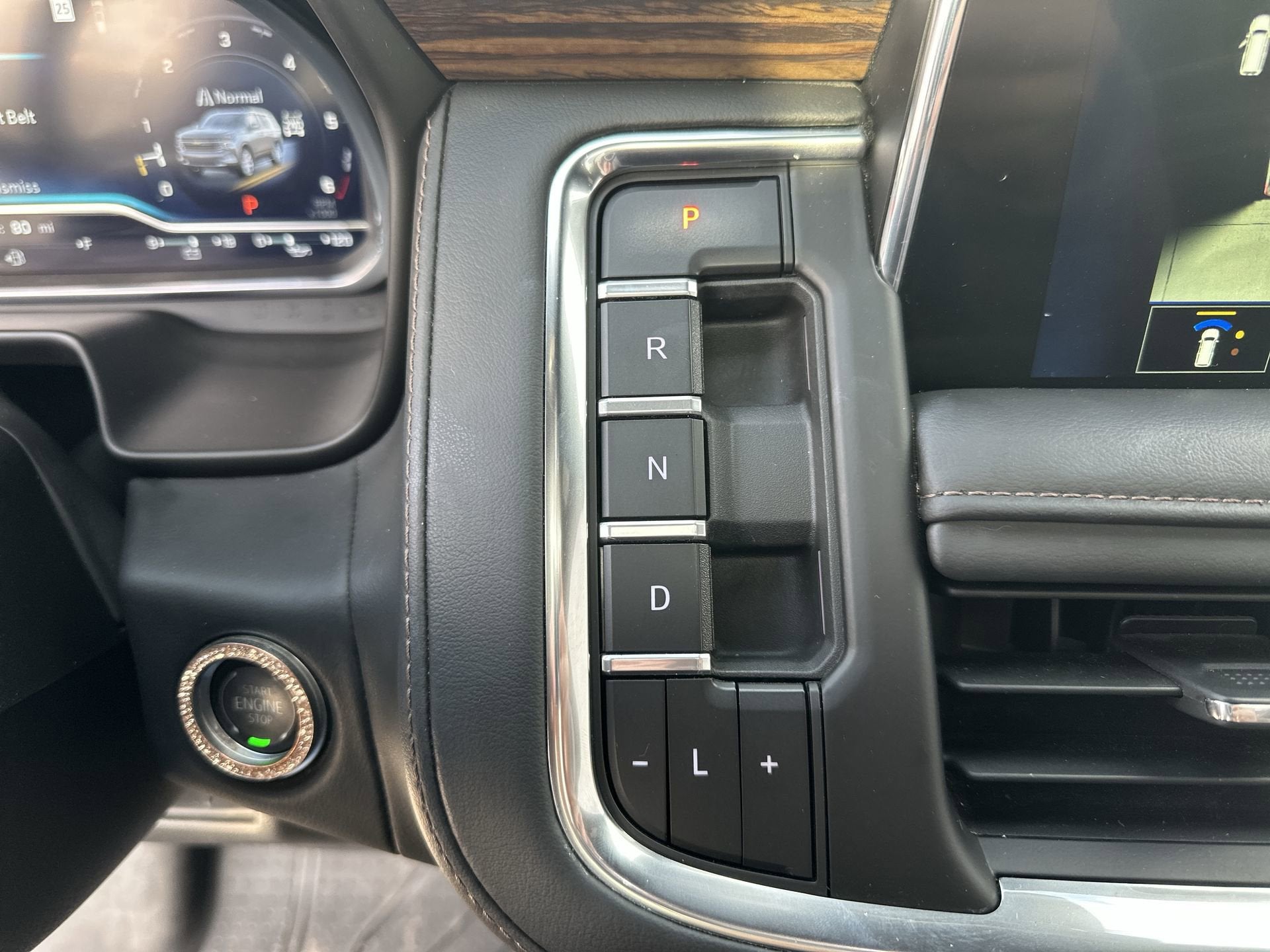 2024 Chevrolet Suburban High Country