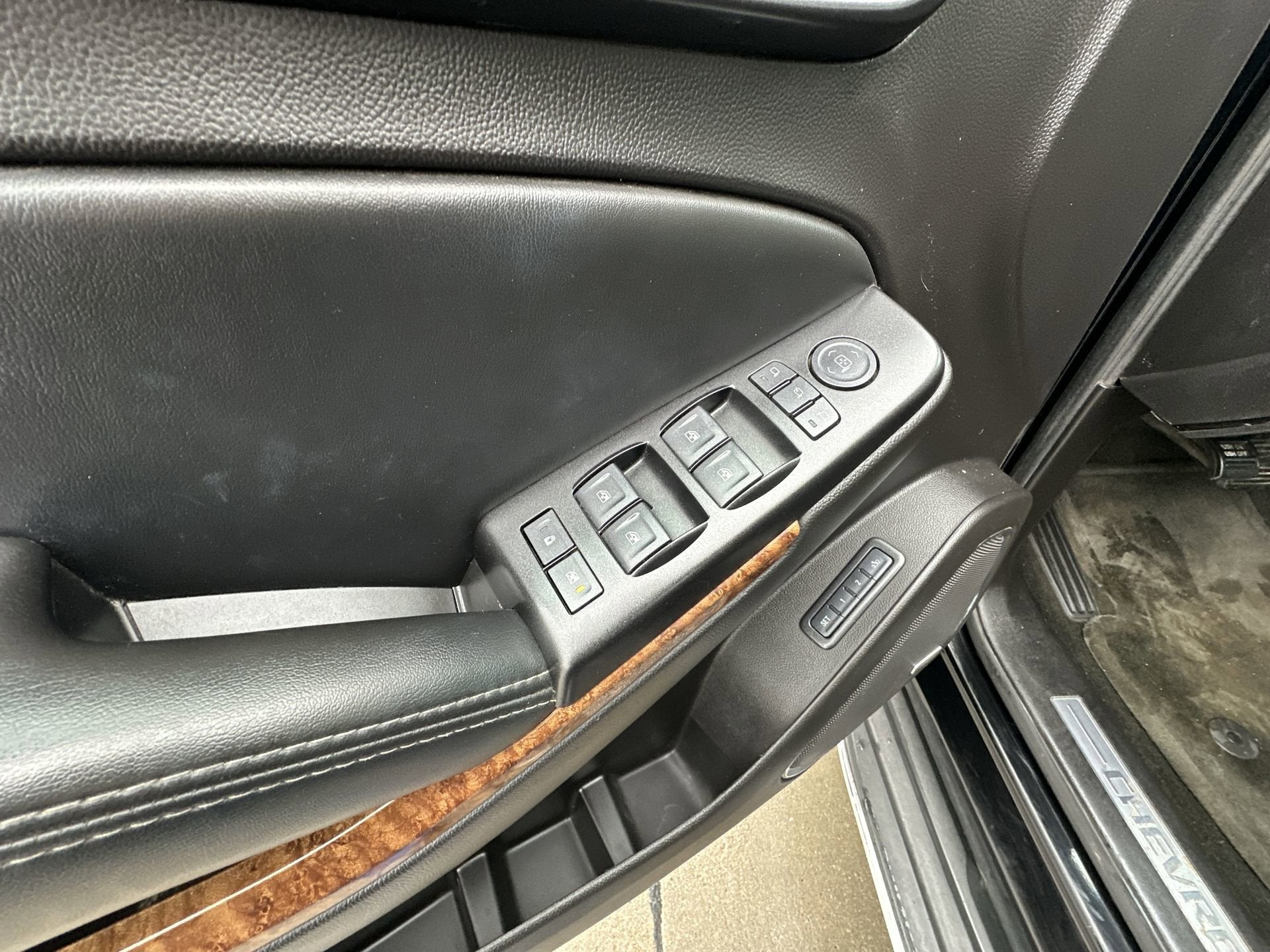 2016 Chevrolet Suburban LTZ