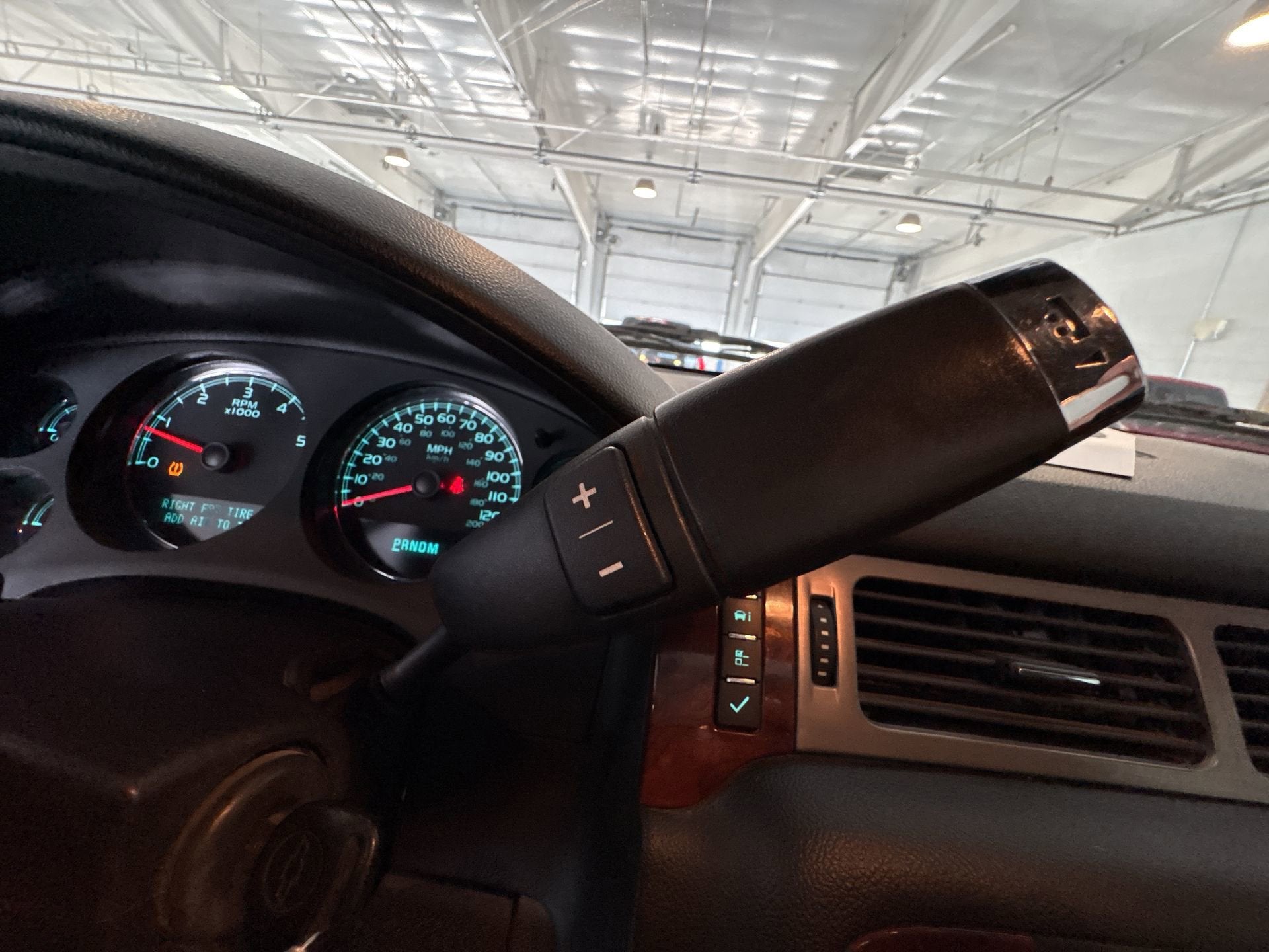 2014 Chevrolet Suburban LTZ