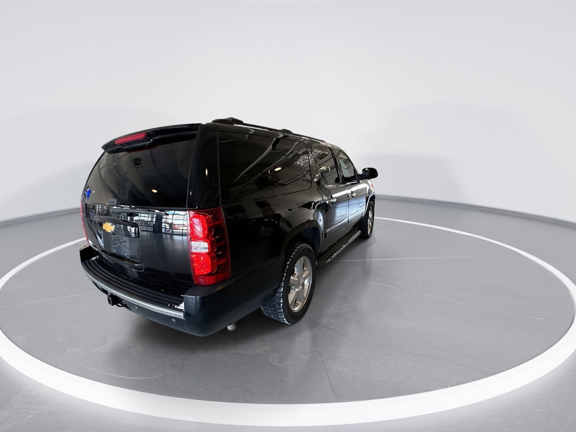 2014 Chevrolet Suburban LTZ