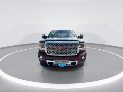 2015 GMC Sierra 2500HD available WiFi Denali