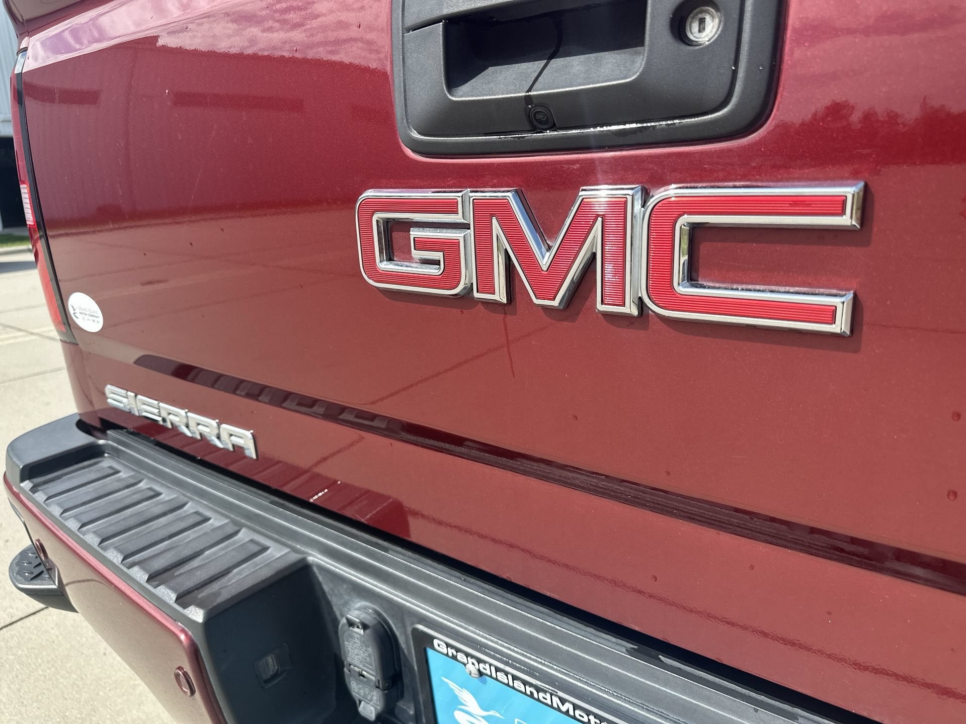2015 GMC Sierra 2500HD available WiFi Denali