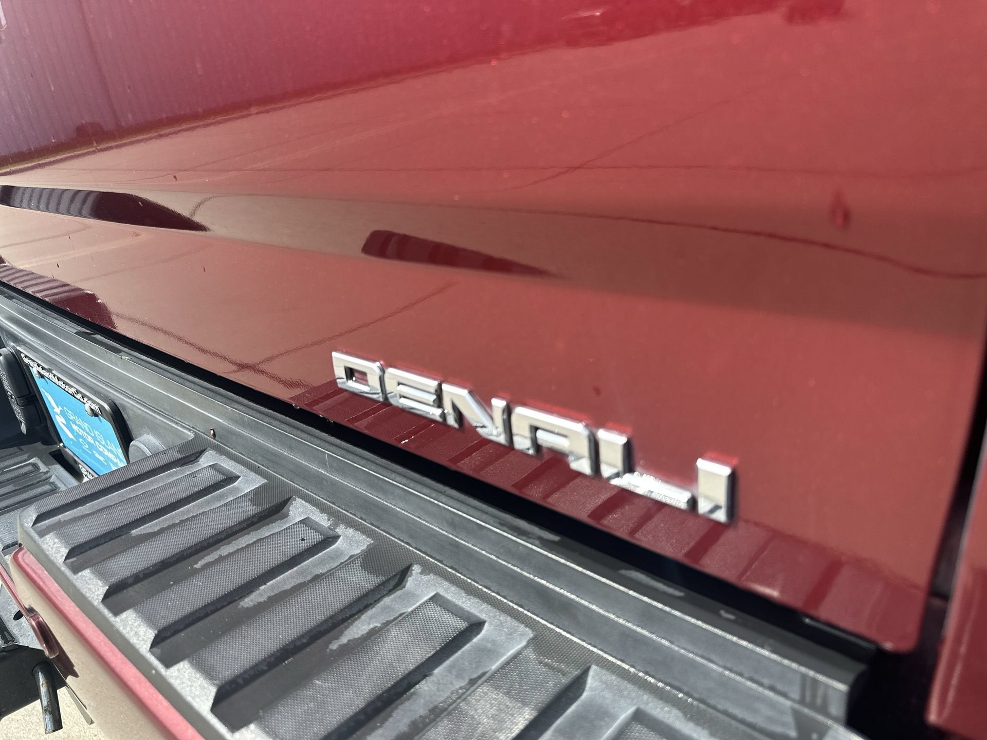 2015 GMC Sierra 2500HD available WiFi Denali